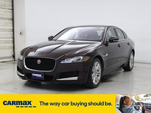 2017 Jaguar XF Premium
