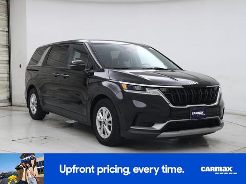 2022 Kia Carnival LX