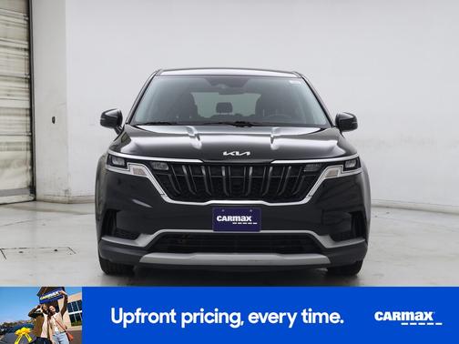 2022 Kia Carnival LX