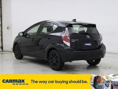 2016 Toyota Prius c Persona Series