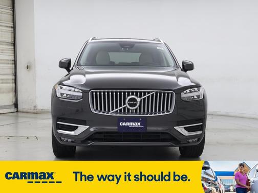2024 Volvo XC90 B5 Core Bright Theme
