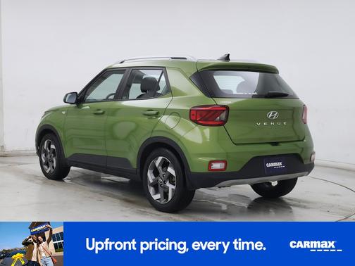 2022 Hyundai VENUE SEL
