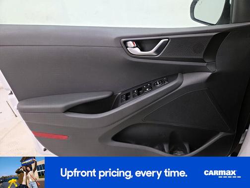 2019 Hyundai IONIQ Hybrid SEL