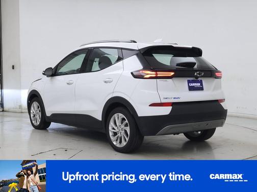 White 2023 Chevrolet Bolt EUV LT
