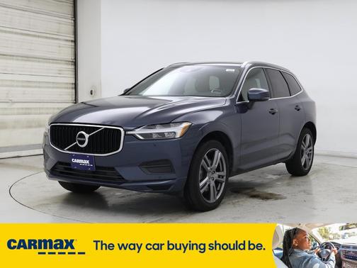 2020 Volvo XC60 T6 Momentum