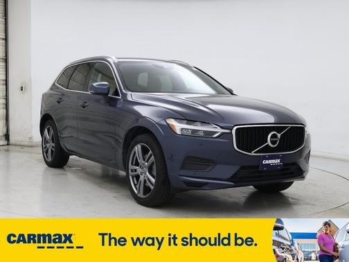 2020 Volvo XC60 T6 Momentum
