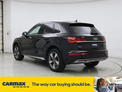 2022 Audi Q5 Premium Plus