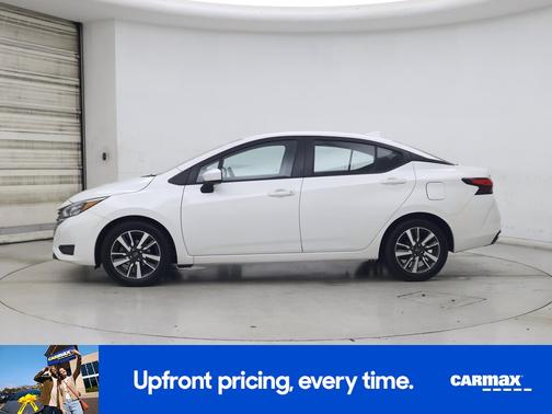 White 2025 Nissan Versa SV