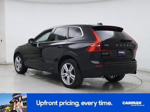 2021 Volvo XC60 T5 Momentum