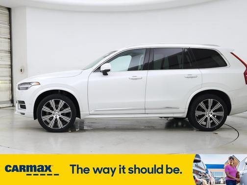 2022 Volvo XC90 T6 Inscription