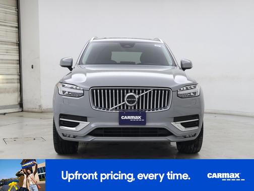 2024 Volvo XC90 B6 Plus Bright Theme