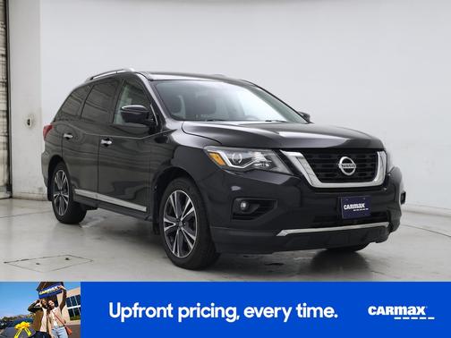 2017 Nissan Pathfinder Platinum