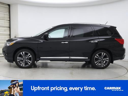 2017 Nissan Pathfinder Platinum