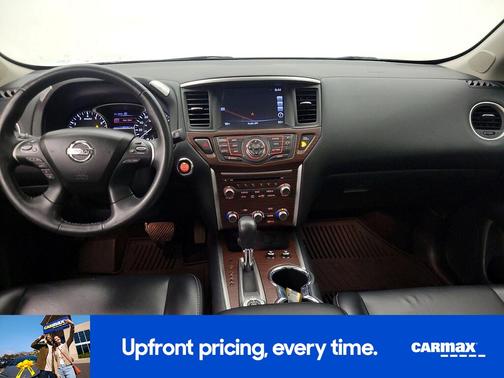 2017 Nissan Pathfinder Platinum