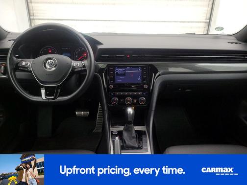 2021 Volkswagen Passat R-Line