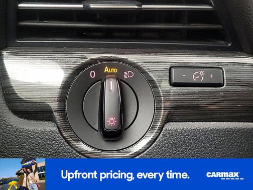 2021 Volkswagen Passat R-Line