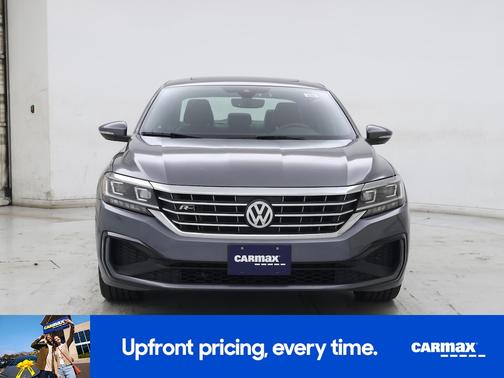 2021 Volkswagen Passat R-Line