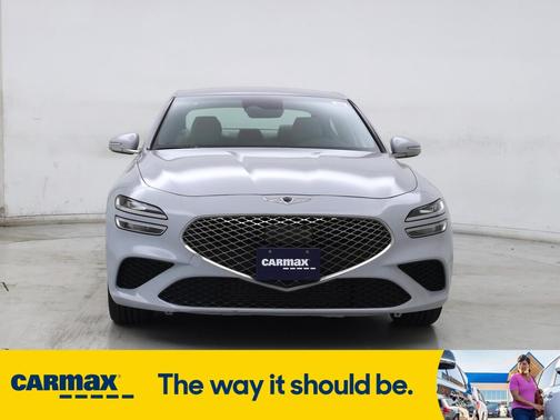 2022 Genesis G70 2.0T