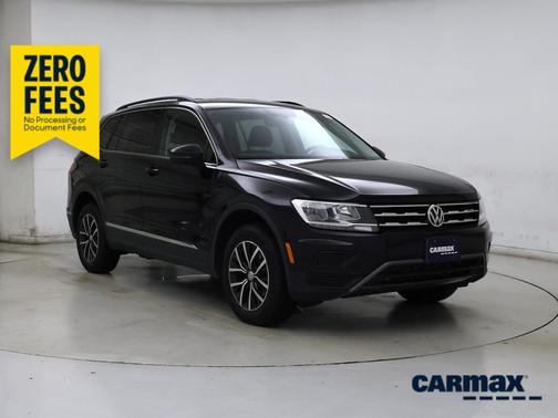Black 2020 Volkswagen Tiguan SE