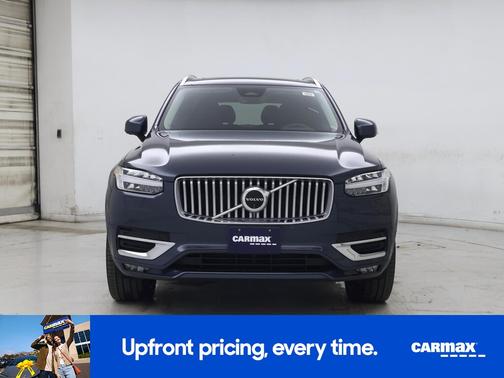 2024 Volvo XC90 B6 Plus Bright Theme