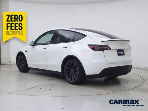 White 2023 Tesla Model Y Performance