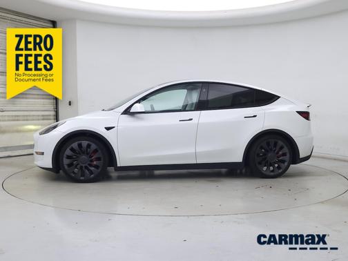 White 2023 Tesla Model Y Performance