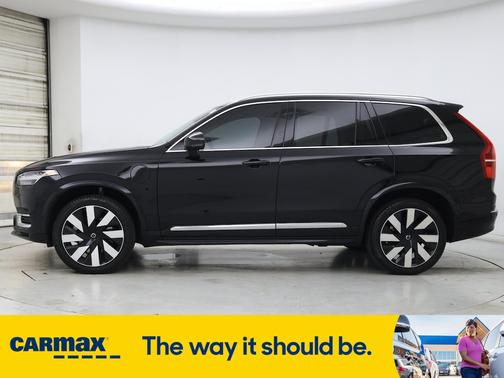 2024 Volvo XC90 Recharge Plug-In Hybrid T8 Plus Bright Theme