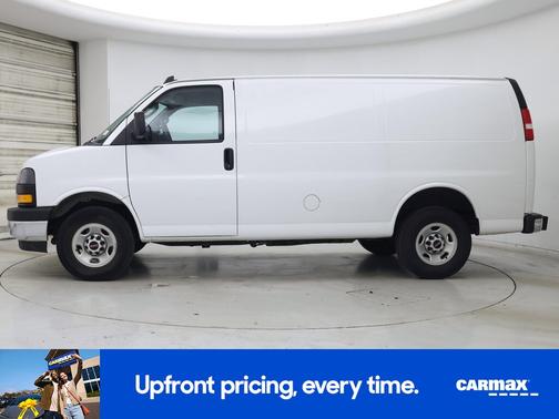 White 2022 GMC Savana 2500