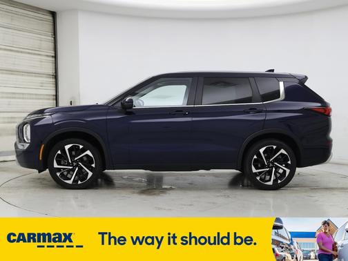 2022 Mitsubishi Outlander SE