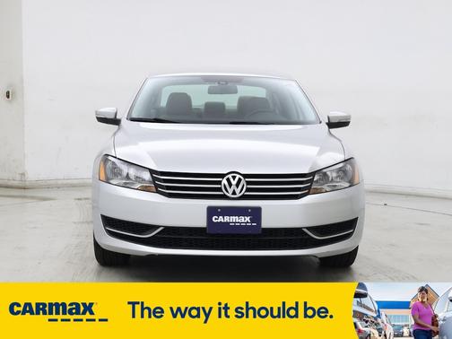 2014 Volkswagen Passat S