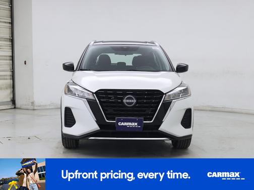 2022 Nissan Kicks SV