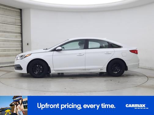 White 2017 Hyundai SONATA Sport