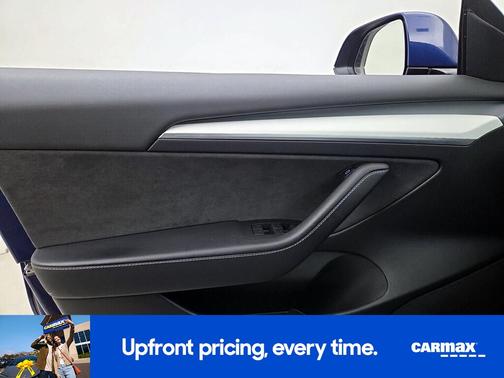 Blue 2023 Tesla Model 3