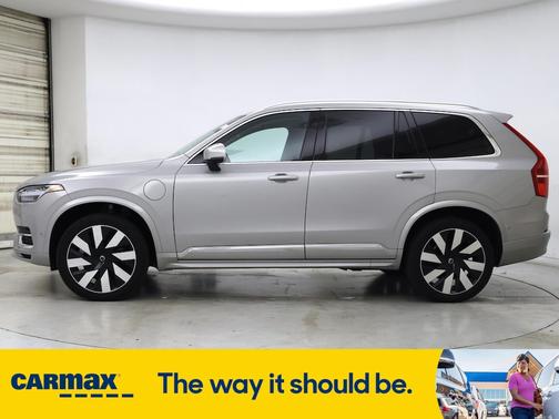 2024 Volvo XC90 Recharge Plug-In Hybrid T8 Plus Bright Theme