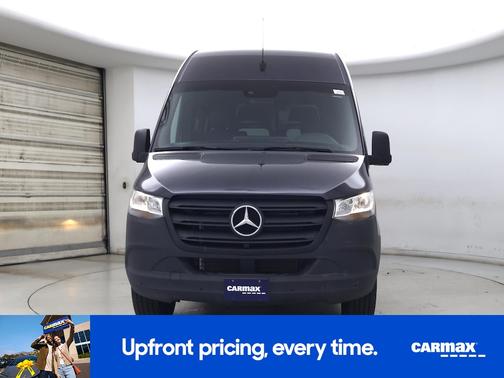 Gray 2024 Mercedes-Benz Sprinter 2500