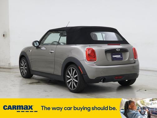 2017 MINI Convertible