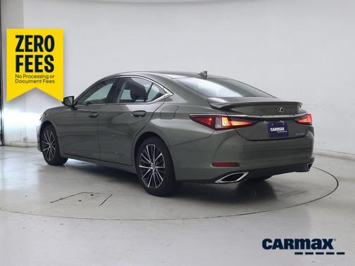 Green 2025 Lexus ES 350 Luxury