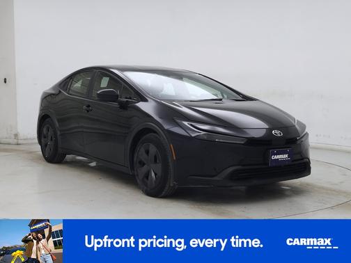 2025 Toyota Prius LE