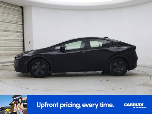 2025 Toyota Prius LE