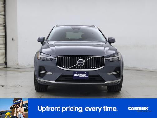 2023 Volvo XC60 B5 Ultimate Bright Theme