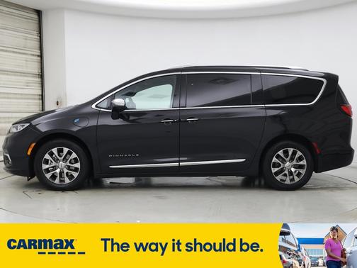 2023 Chrysler Pacifica Hybrid Pinnacle