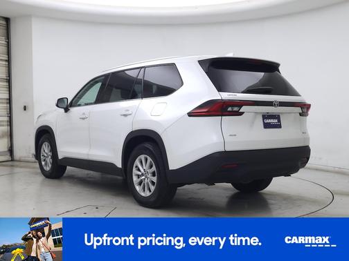 White 2025 Toyota Grand Highlander XLE