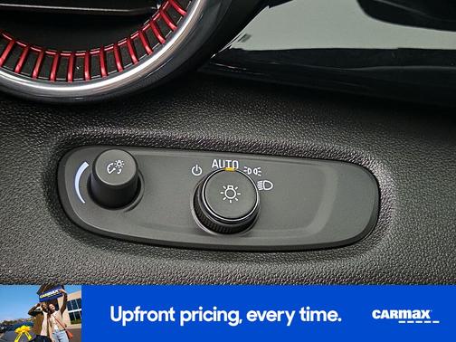 Silver 2024 Chevrolet Trax 2RS