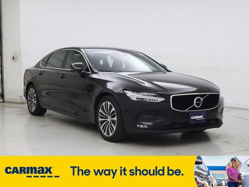 2020 Volvo S90 T6 Momentum