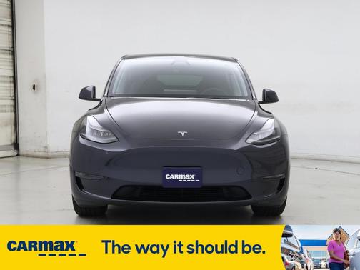2025 Tesla Model Y Long Range