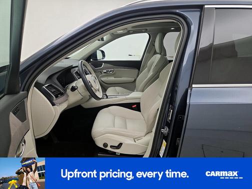 2023 Volvo XC90 B6 Plus