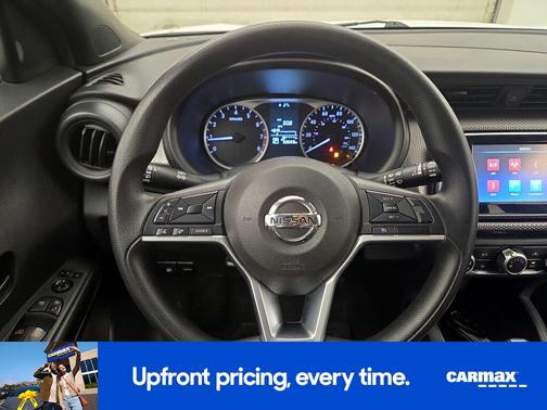 2020 Nissan Kicks S