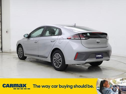 2020 Hyundai IONIQ EV SE