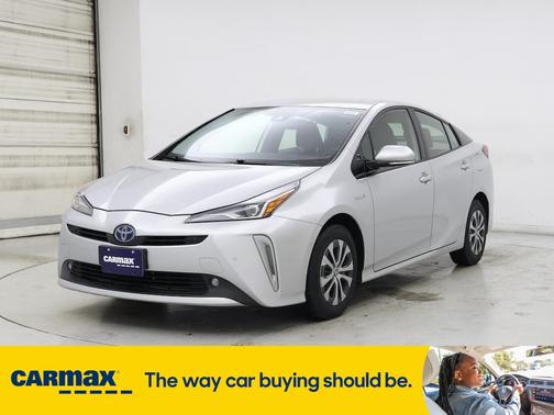 2020 Toyota Prius XLE