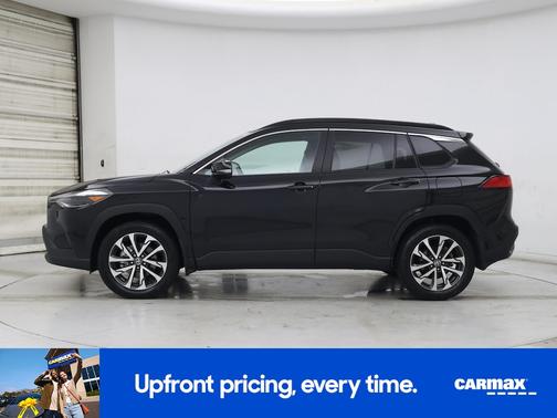 2022 Toyota Corolla Cross XLE